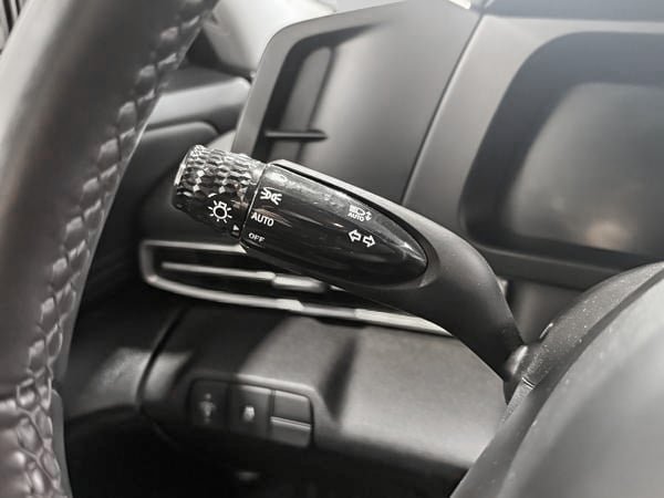 2025 Hyundai Elantra Preferred-16