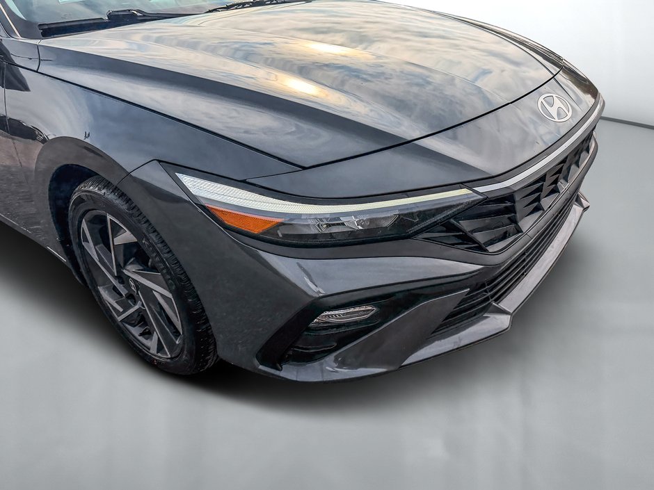 2025 Hyundai Elantra ESSENTIAL 2.0L-8