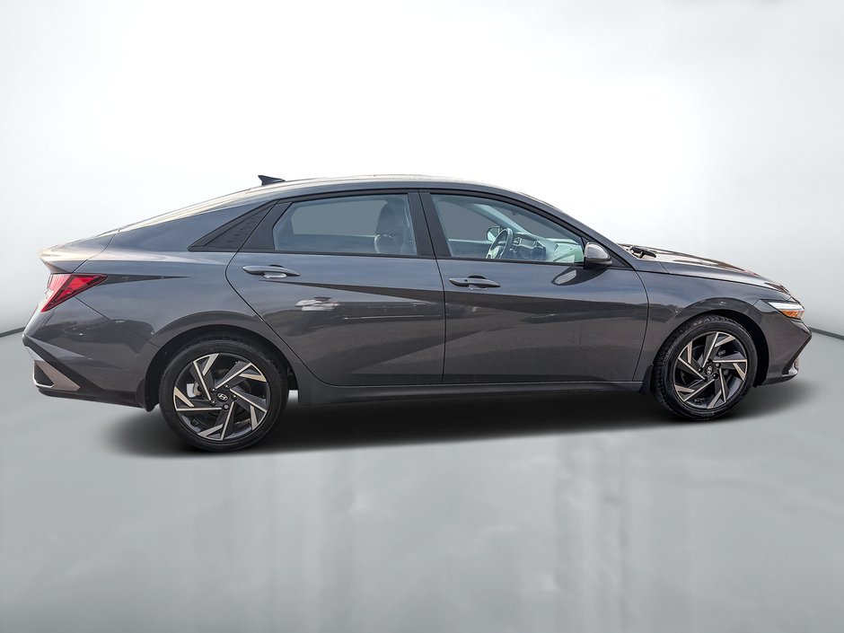 2025 Hyundai Elantra ESSENTIAL 2.0L-7