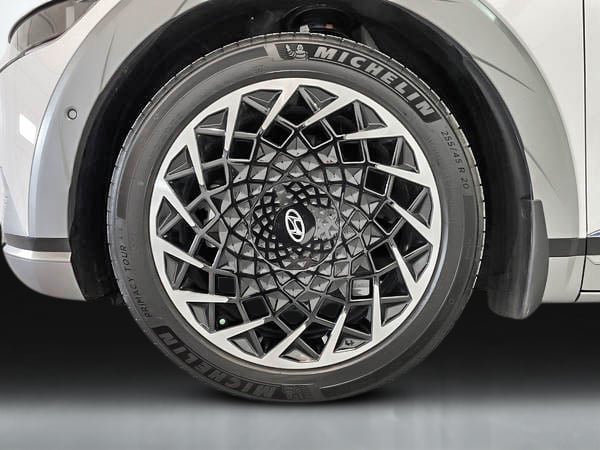 2024 Hyundai IONIQ 5 ULTIMATE AWD-6