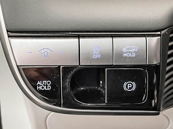 2024 Hyundai IONIQ 5 ULTIMATE AWD-18