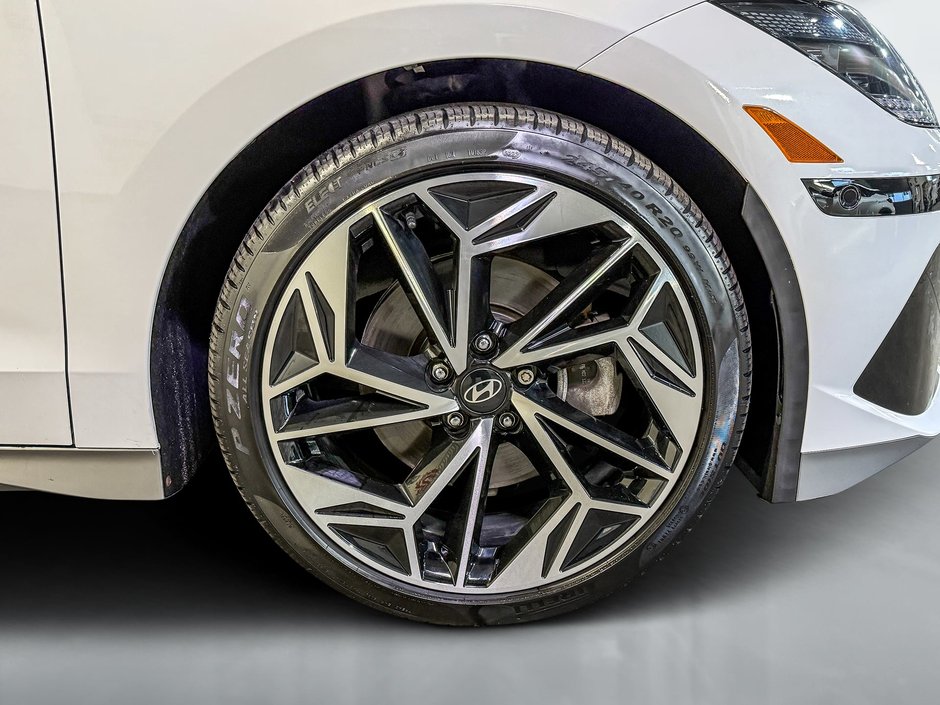 Hyundai IONIQ 6 ULTIMATE 2023-10