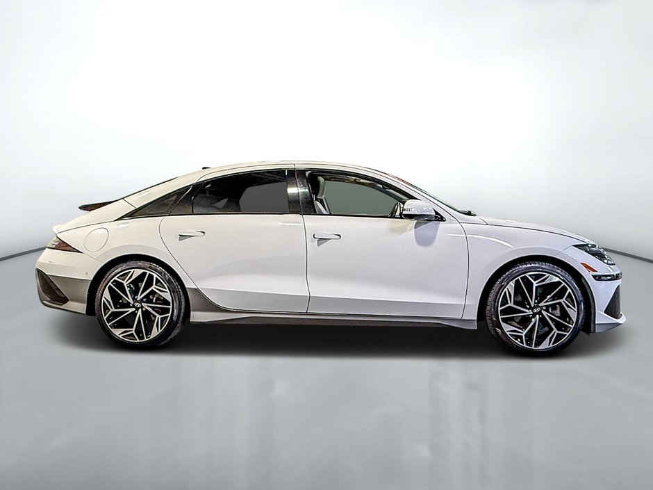 Hyundai IONIQ 6 ULTIMATE 2023-1