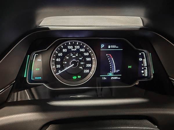 Hyundai Ioniq hybride Essential 2022-15