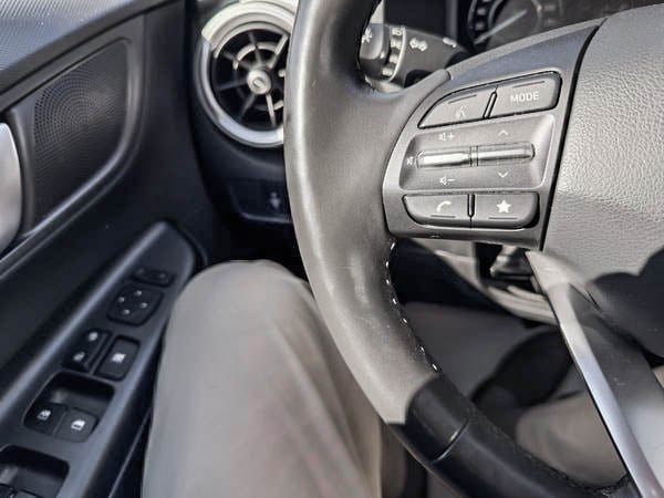 Hyundai Kona électrique PREFERRED 2022-17