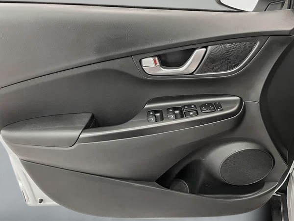 2023 Hyundai Kona électrique Preferred-9
