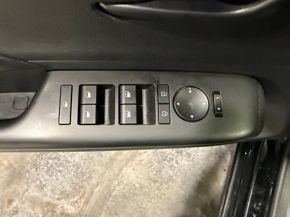 2025 Hyundai Kona électrique PREFFERED-11