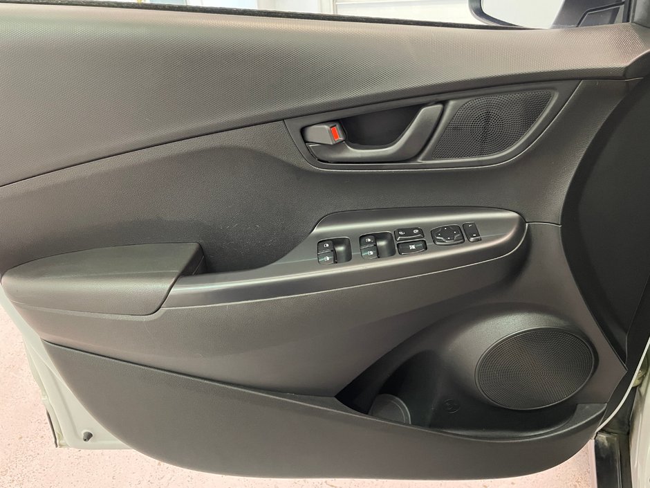 2018 Hyundai Kona Trend AWD-9