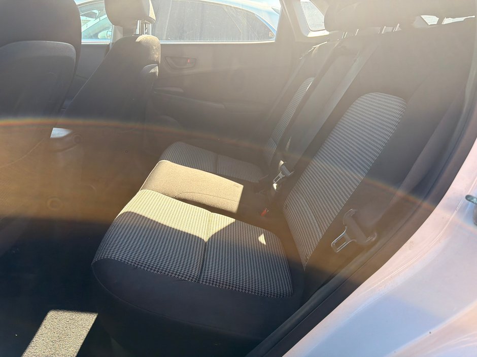 Hyundai Kona ESSENTIAL 2.0L 2019-24
