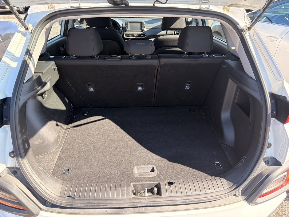 Hyundai Kona ESSENTIAL 2.0L 2019-25
