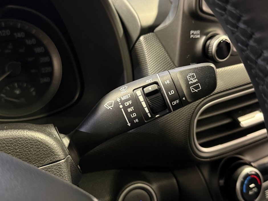 Hyundai Kona LUXURY AWD 2019-19