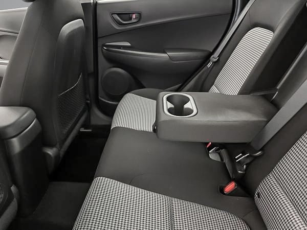 2020 Hyundai Kona Essential-21