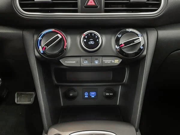 2020 Hyundai Kona Essential-18