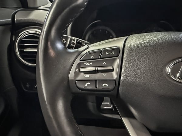 2020 Hyundai Kona Preferred-14