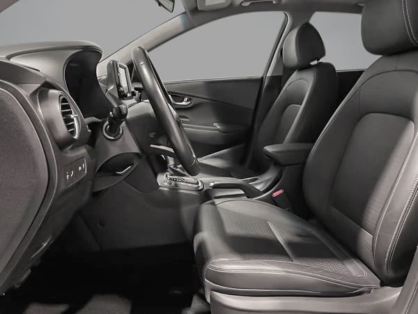2020 Hyundai Kona Luxury AWD-10