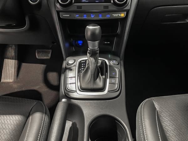 2020 Hyundai Kona Luxury AWD-23