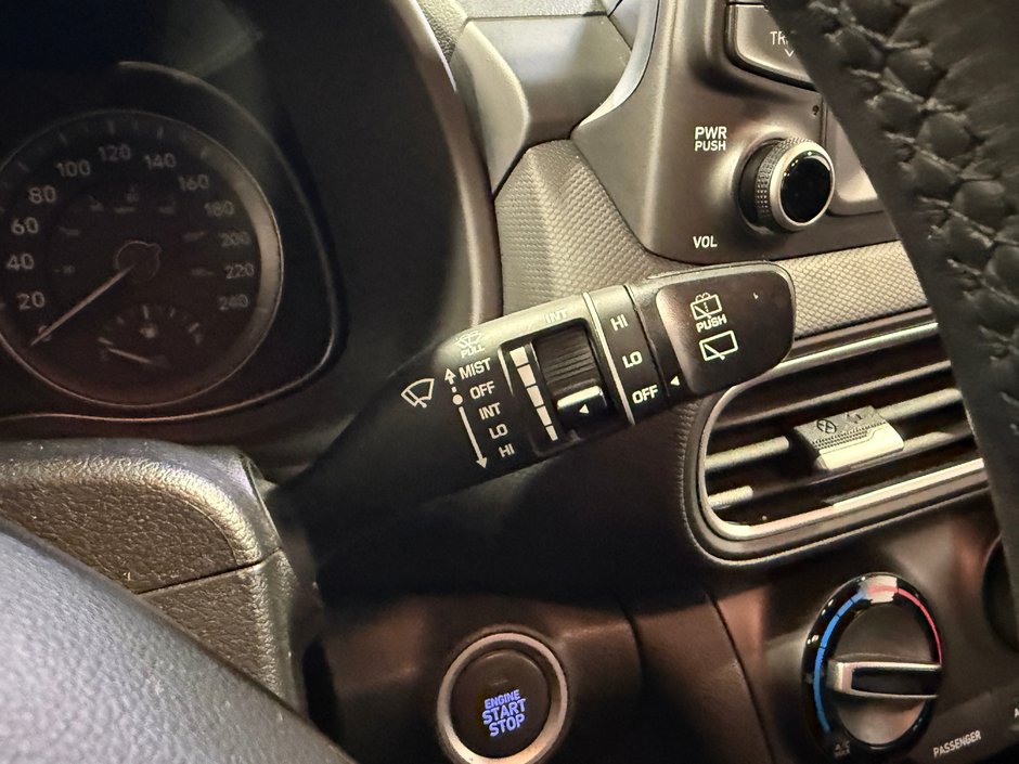 2021 Hyundai Kona PREFERRED-17