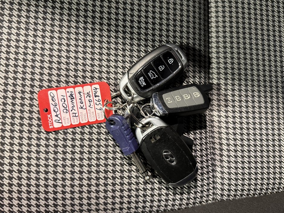 2021 Hyundai Kona PREFERRED-26