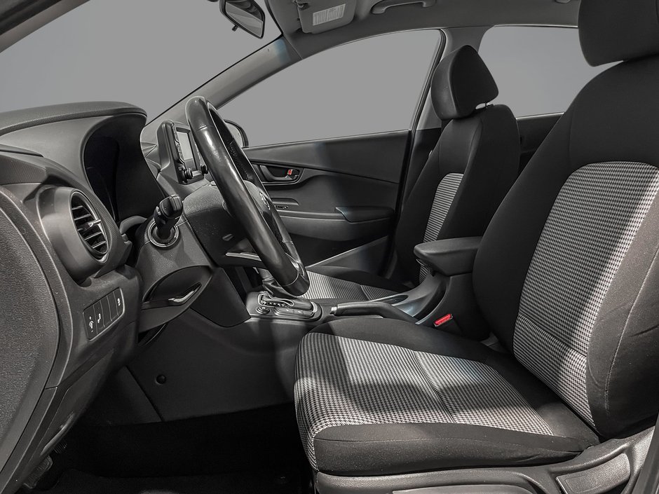 2021 Hyundai Kona Preferred AWD-10