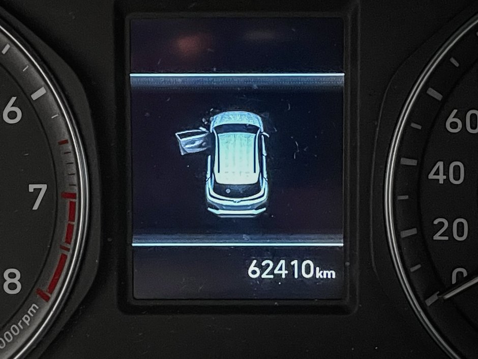 2021 Hyundai Kona Preferred AWD-14