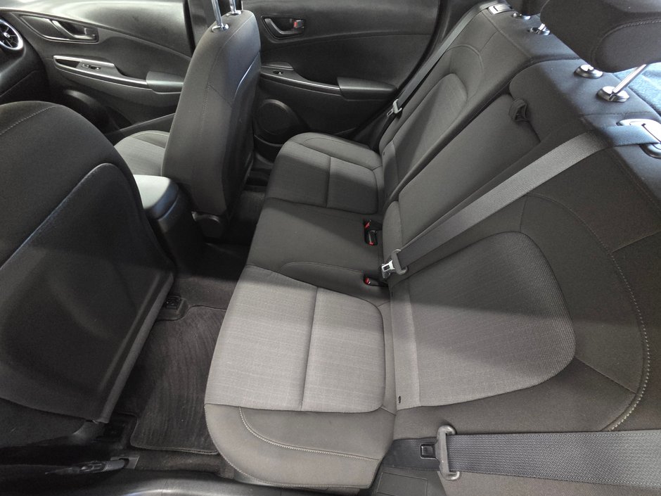 Hyundai Kona Essentiel 2022-18