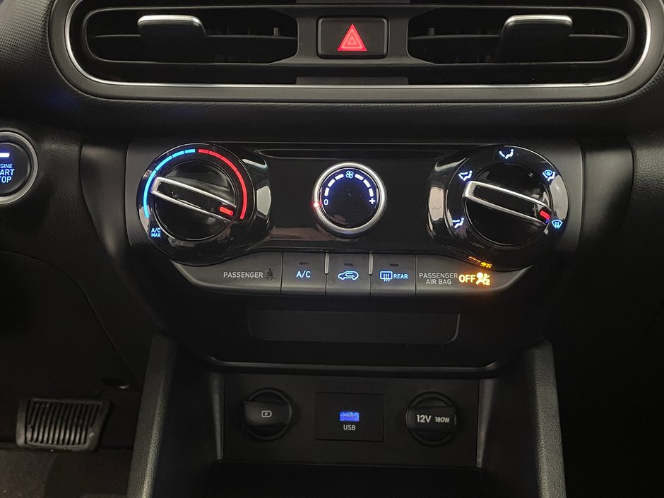 Hyundai Kona Preferred AWD 2022-19
