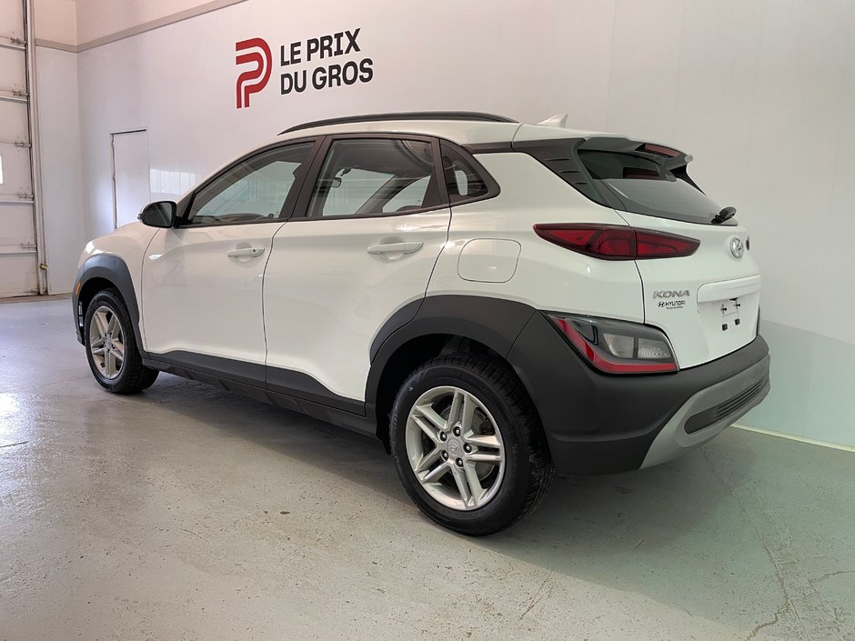 2022 Hyundai Kona Essential AWD-4