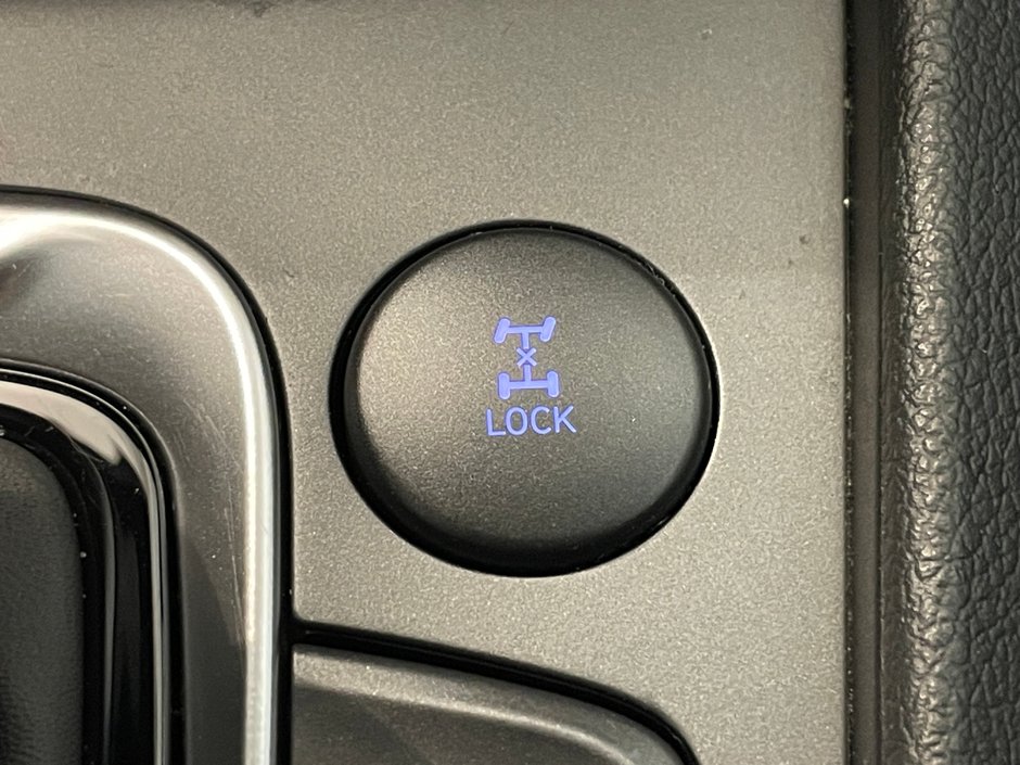Hyundai Kona Essential AWD 2022-21