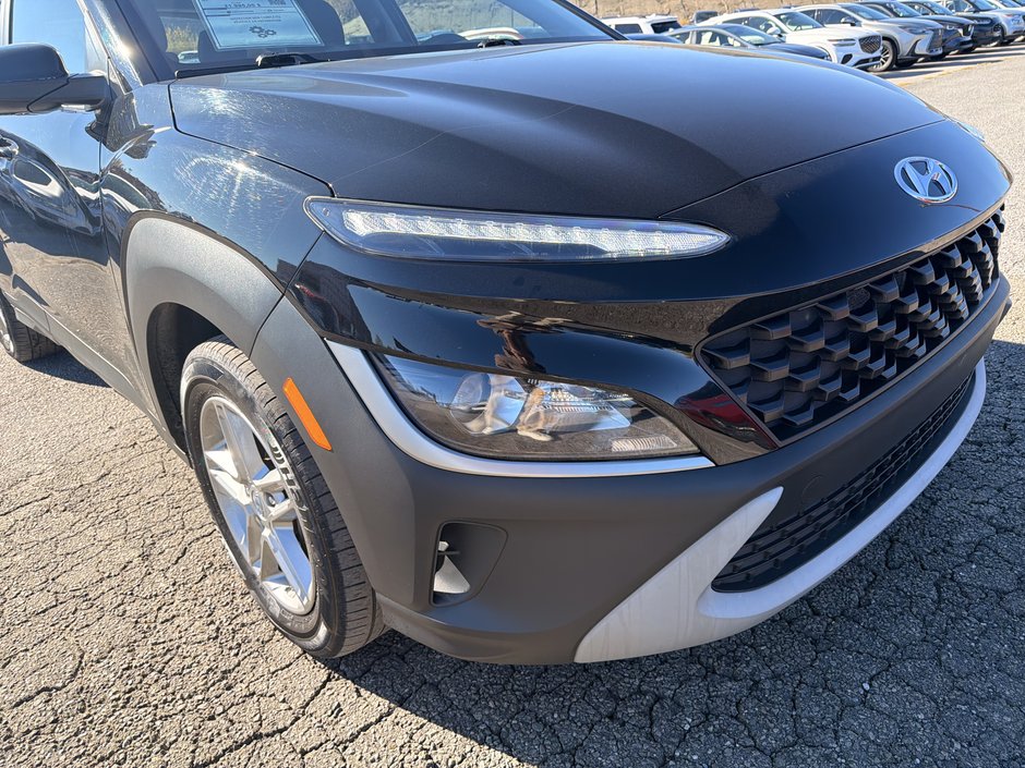 Hyundai Kona ESSENTIAL AWD 2023-8