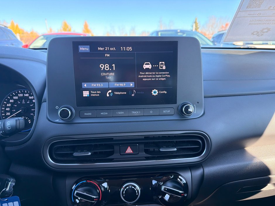 Hyundai Kona ESSENTIAL AWD 2023-20