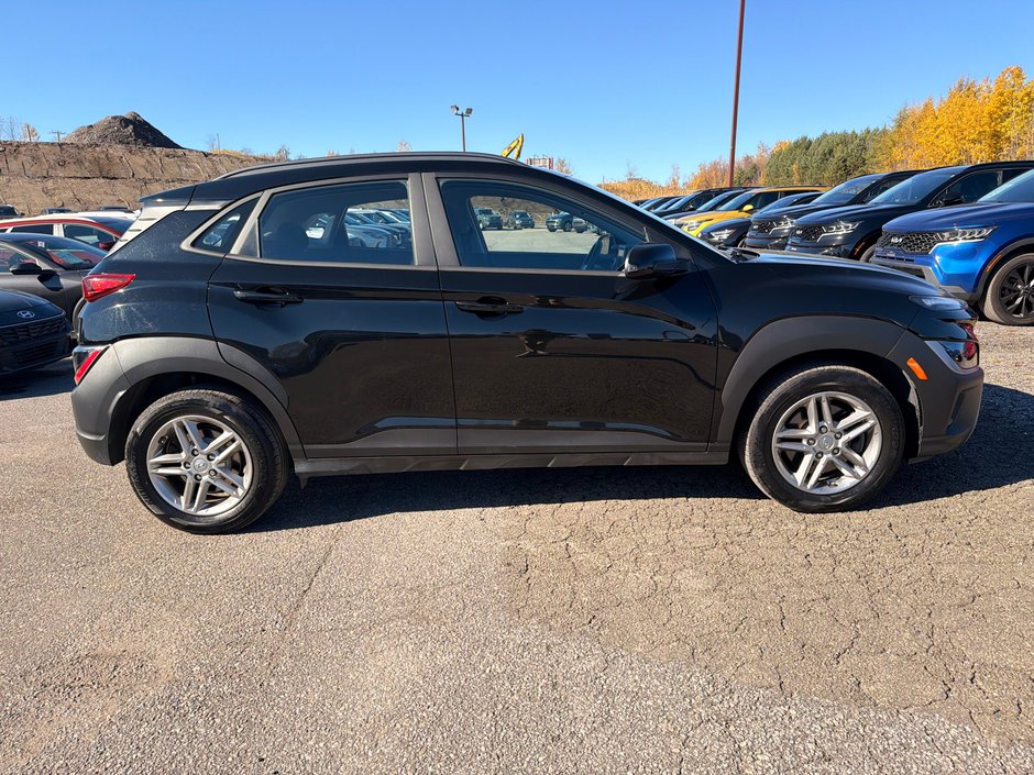 Hyundai Kona ESSENTIAL AWD 2023-7