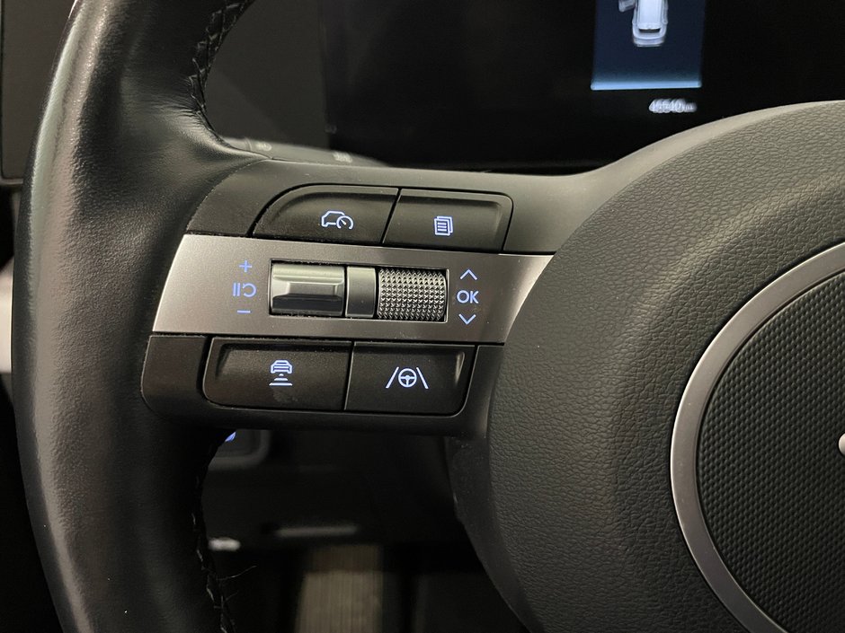 2024 Hyundai Kona Preferred AWD-12