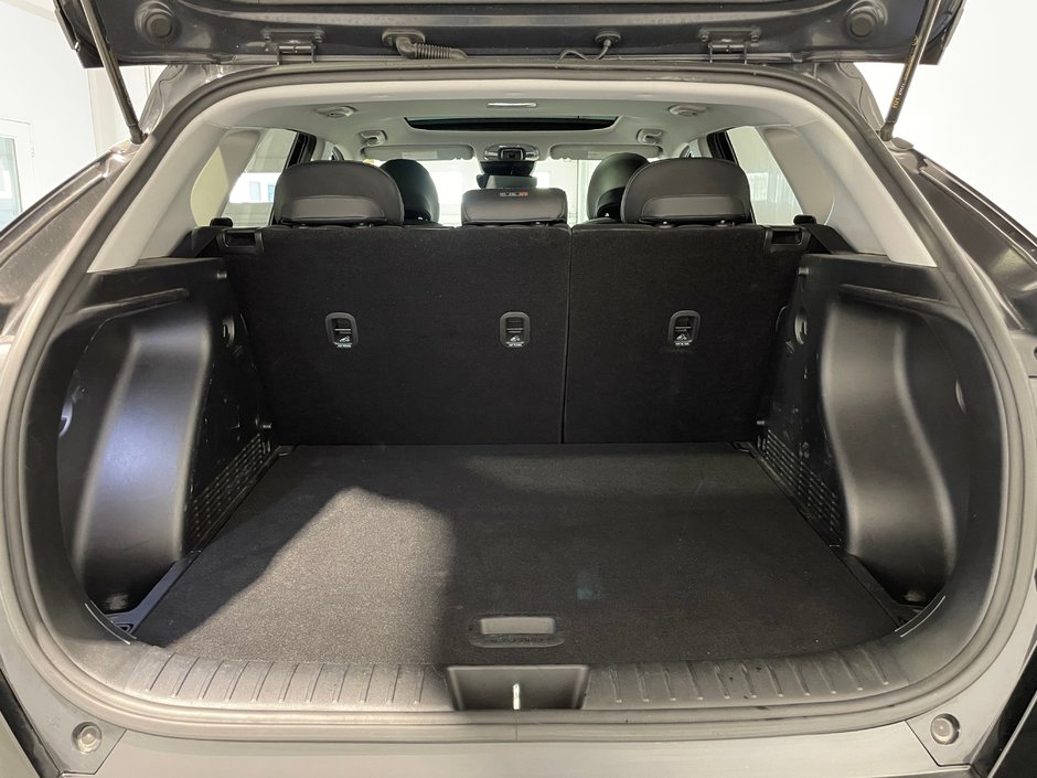 Hyundai Kona Preferred AWD 2024-27