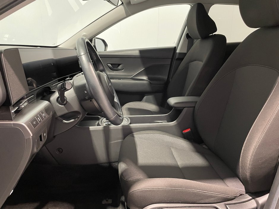 2024 Hyundai Kona Preferred AWD-10