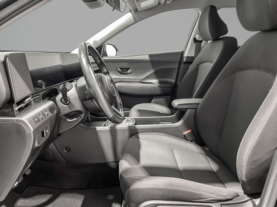 2024 Hyundai Kona Preferred AWD-10