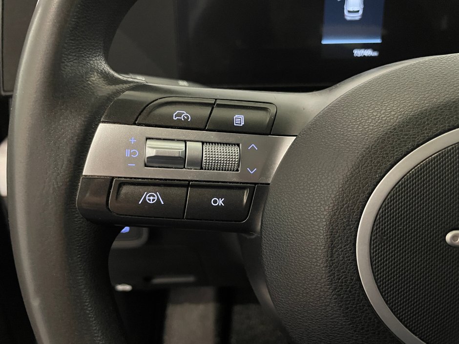 2025 Hyundai Kona Essential AWD-11