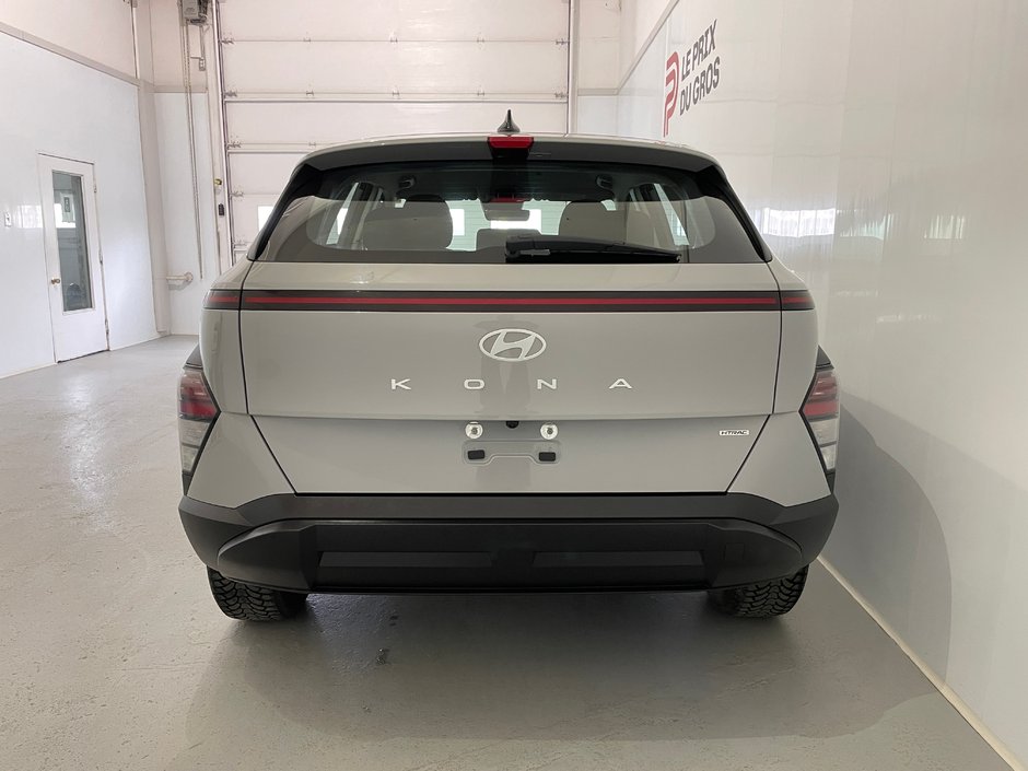 2025 Hyundai Kona Essential AWD-5