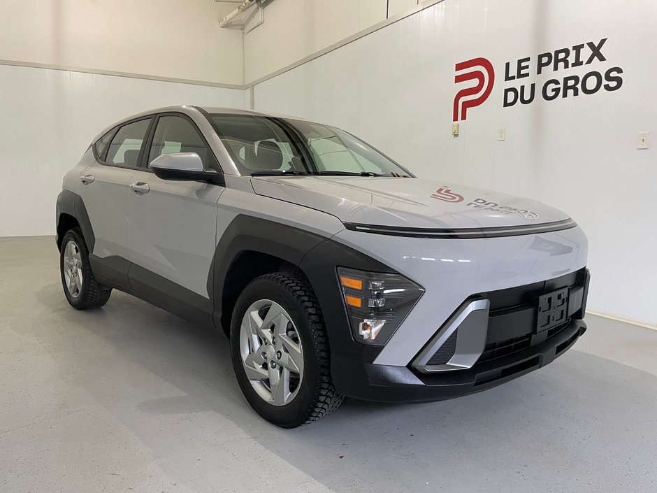 2025 Hyundai Kona Essential AWD-0