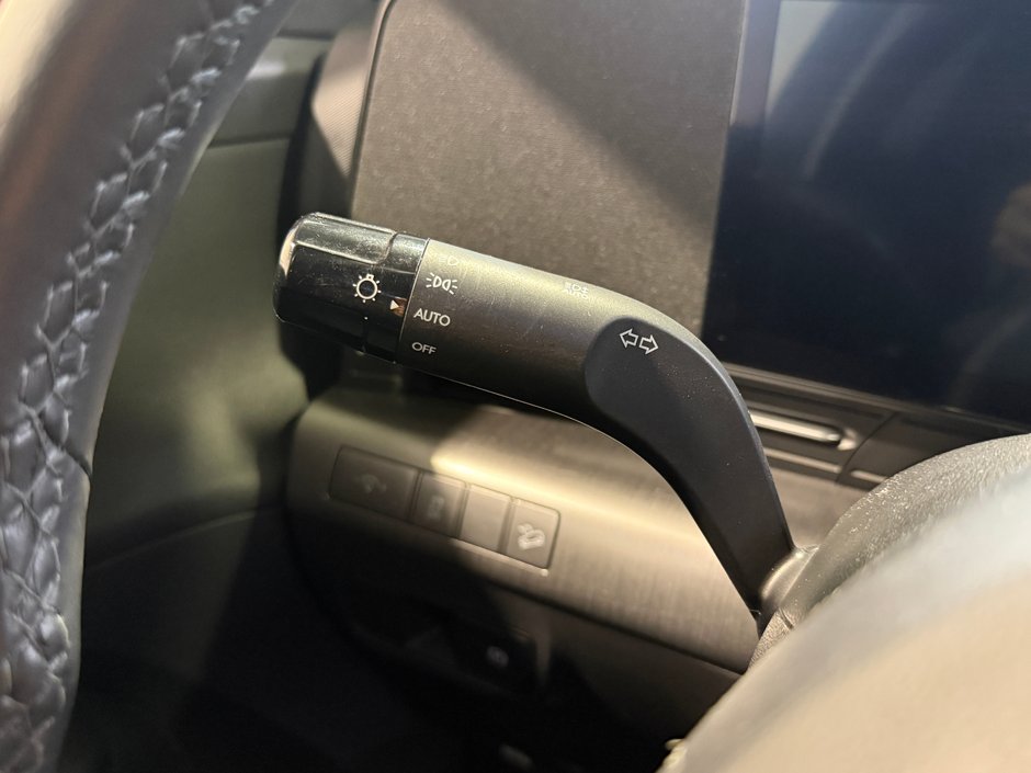 2025 Hyundai Kona Preferred w/Sport-17
