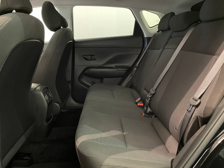 2025 Hyundai Kona Preferred Sport AWD-24