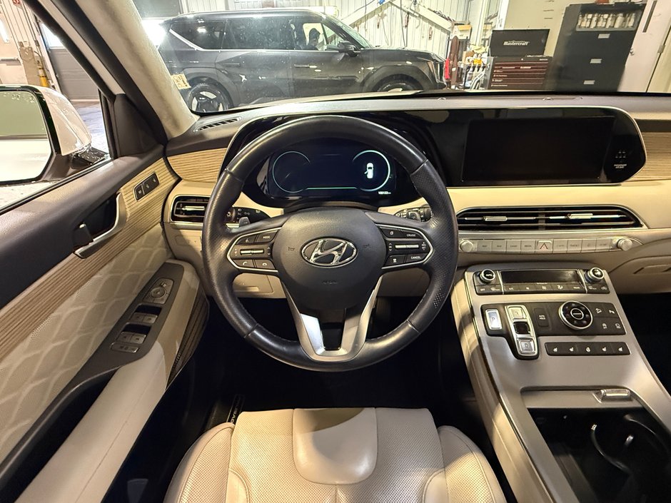 Hyundai Palisade Limited AWD 2022-15