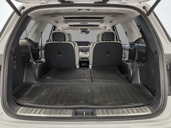 2024 Hyundai Palisade Ultimate Calligraphy AWD-32