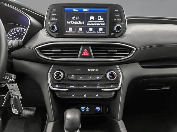 Hyundai Santa Fe Essential 2019-15
