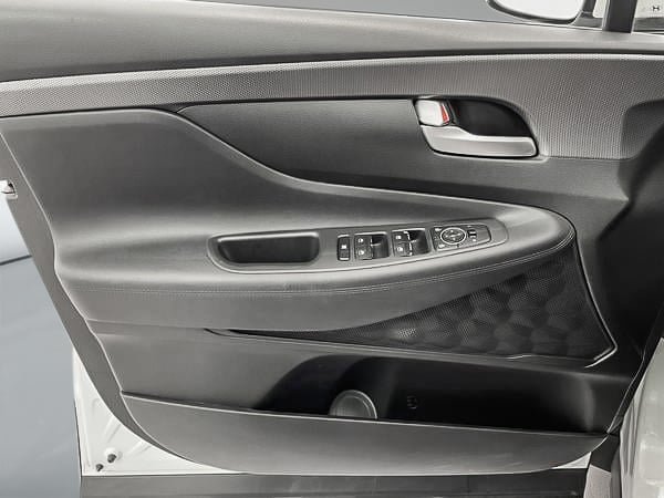 Hyundai Santa Fe Essential 2019-8