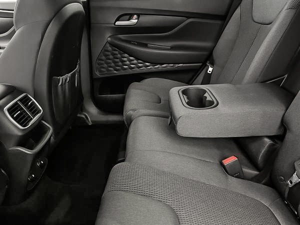 Hyundai Santa Fe Essential 2019-22