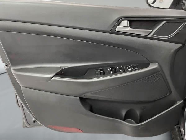 Hyundai Tucson Luxury AWD 2019-9