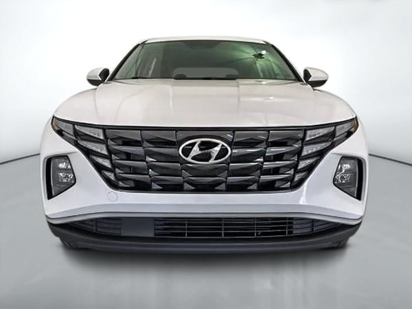 2022 Hyundai Tucson Essential-1