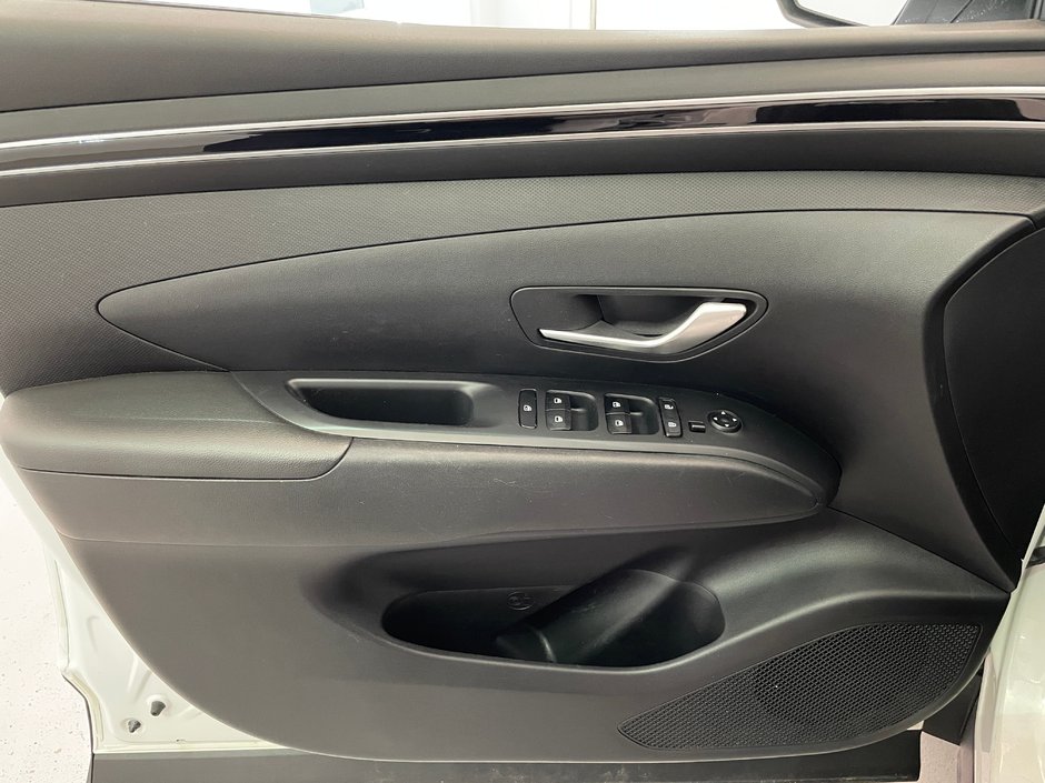 2022 Hyundai Tucson Essential-9
