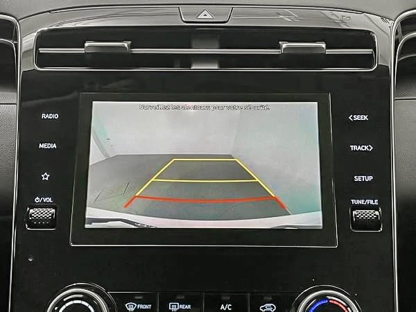 2022 Hyundai Tucson Essential-18