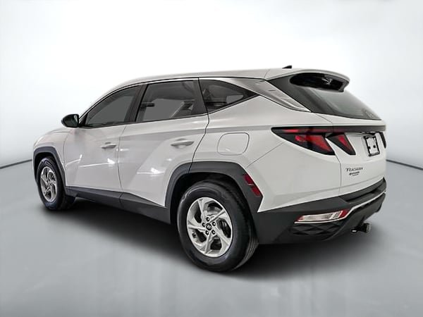 2022 Hyundai Tucson Essential-4